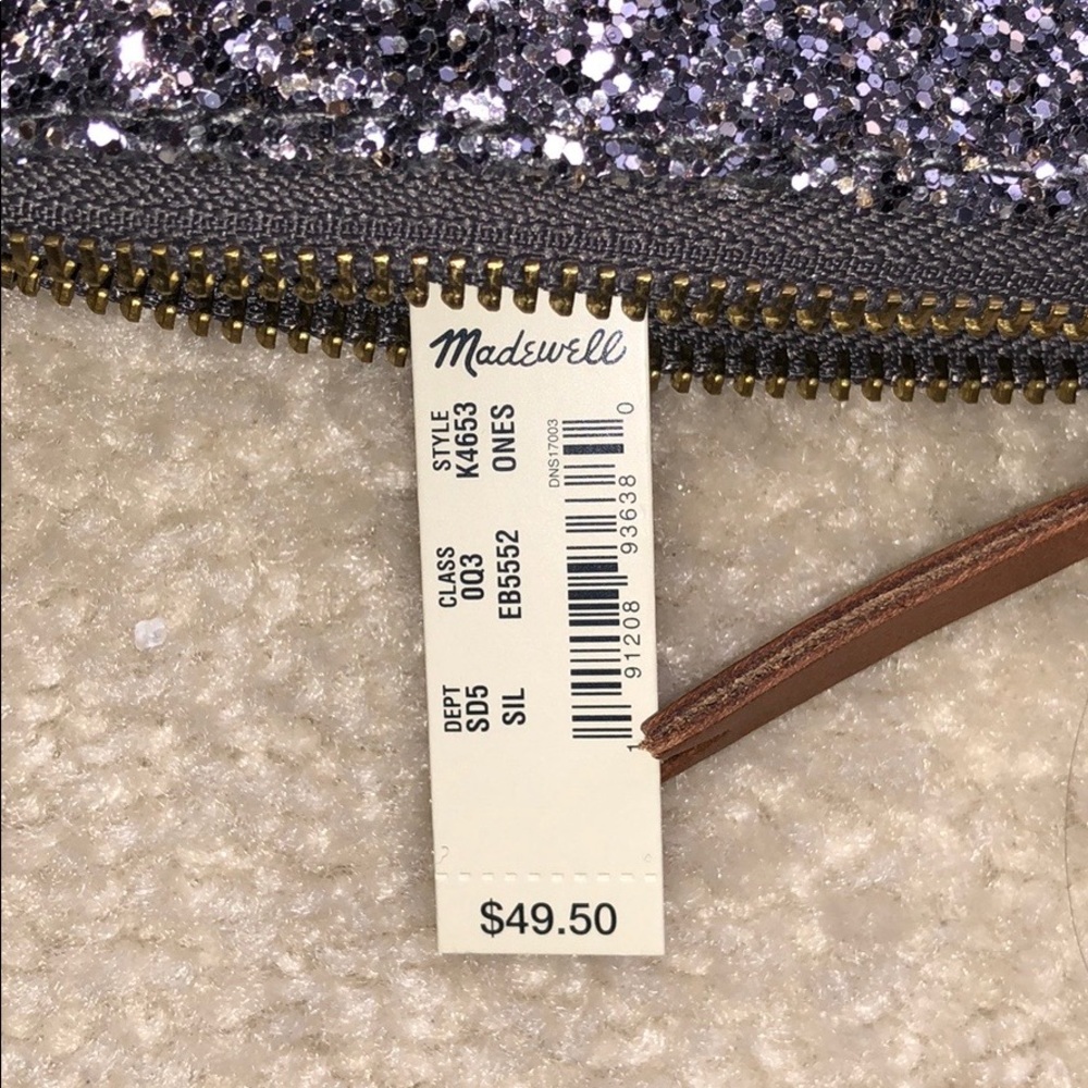 Madewell Sequin Leather Zip Pouch - Picture 5 of 5